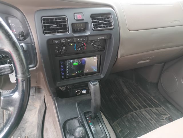 2001 4RUNNER (2).jpg